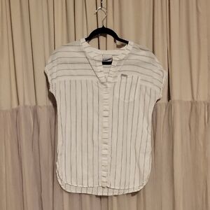 Columbia White Striped Button Down Shirt